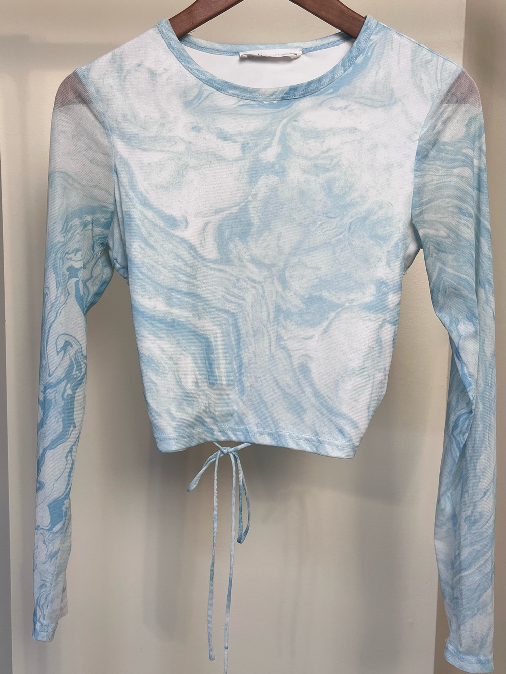 Light Blue Marble Long-Sleeve Crop Top